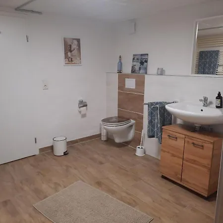 아파트 Ferienunterkunft Mit Aussicht In