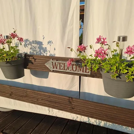 Ferienunterkunft Mit Aussicht In 아파트