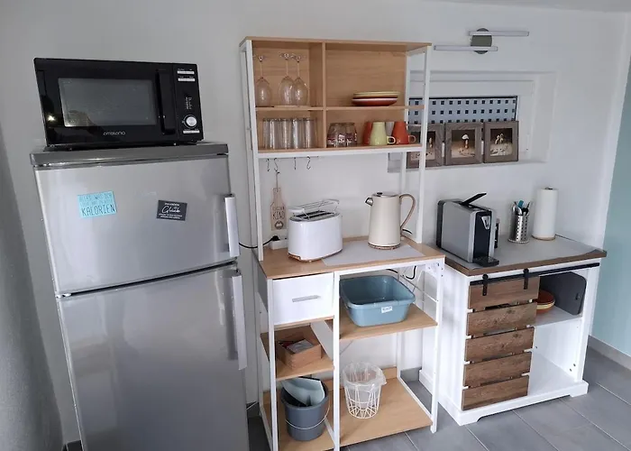 Ferienunterkunft Mit Aussicht In 아파트 베슈트비크